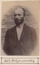 Anton Johanovský. © Staatsarchiv Hamburg, Signatur 331-3-1063: Sammlung von Fotos von Anarchisten für das »Anarchisten-Album«